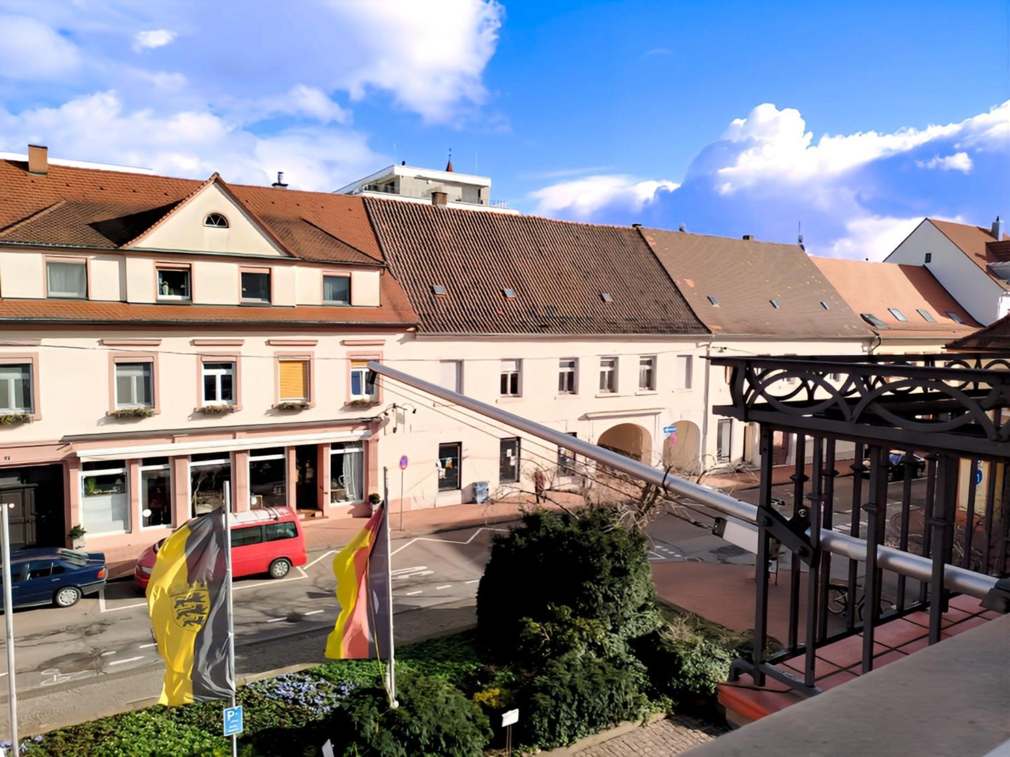 Hotel Schwert ราชตัทท์ ภายนอก รูปภาพ