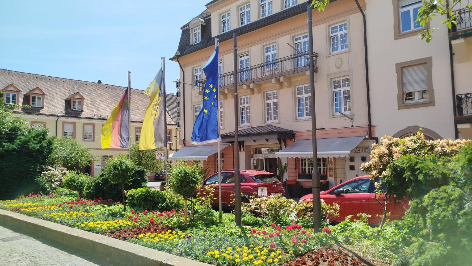 Hotel Schwert ราชตัทท์ ภายนอก รูปภาพ